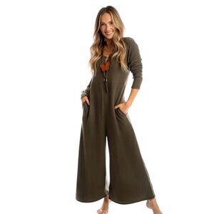 Three Bird Nest NWT simply comfort jumpsuit green wide leg long sleeve boho